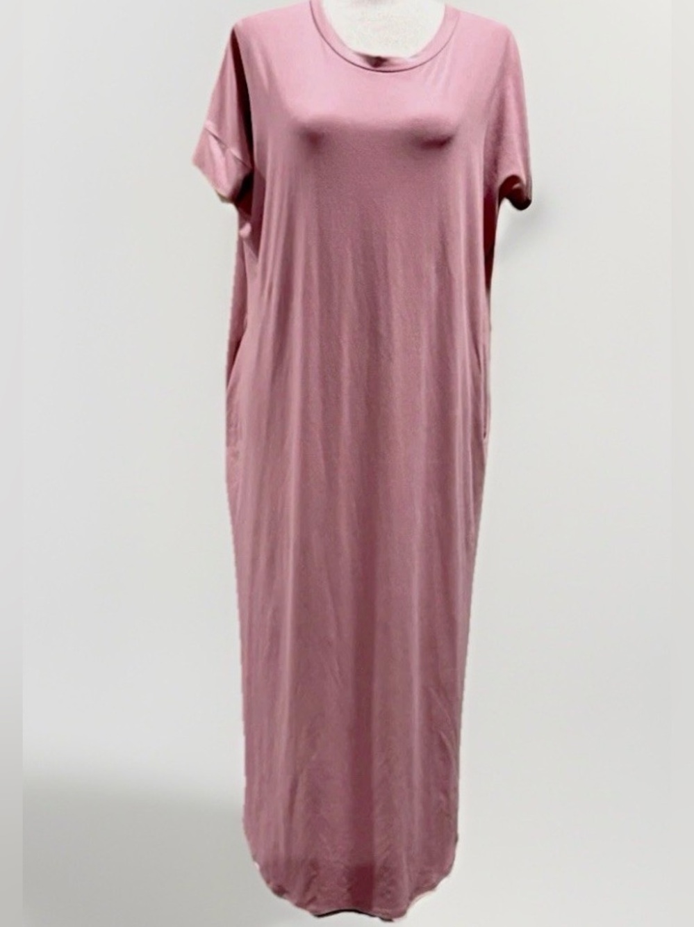 Zenana Outfitters Dusty Mauve Short-Sleeve Maxi Dress with Pockets NWOT